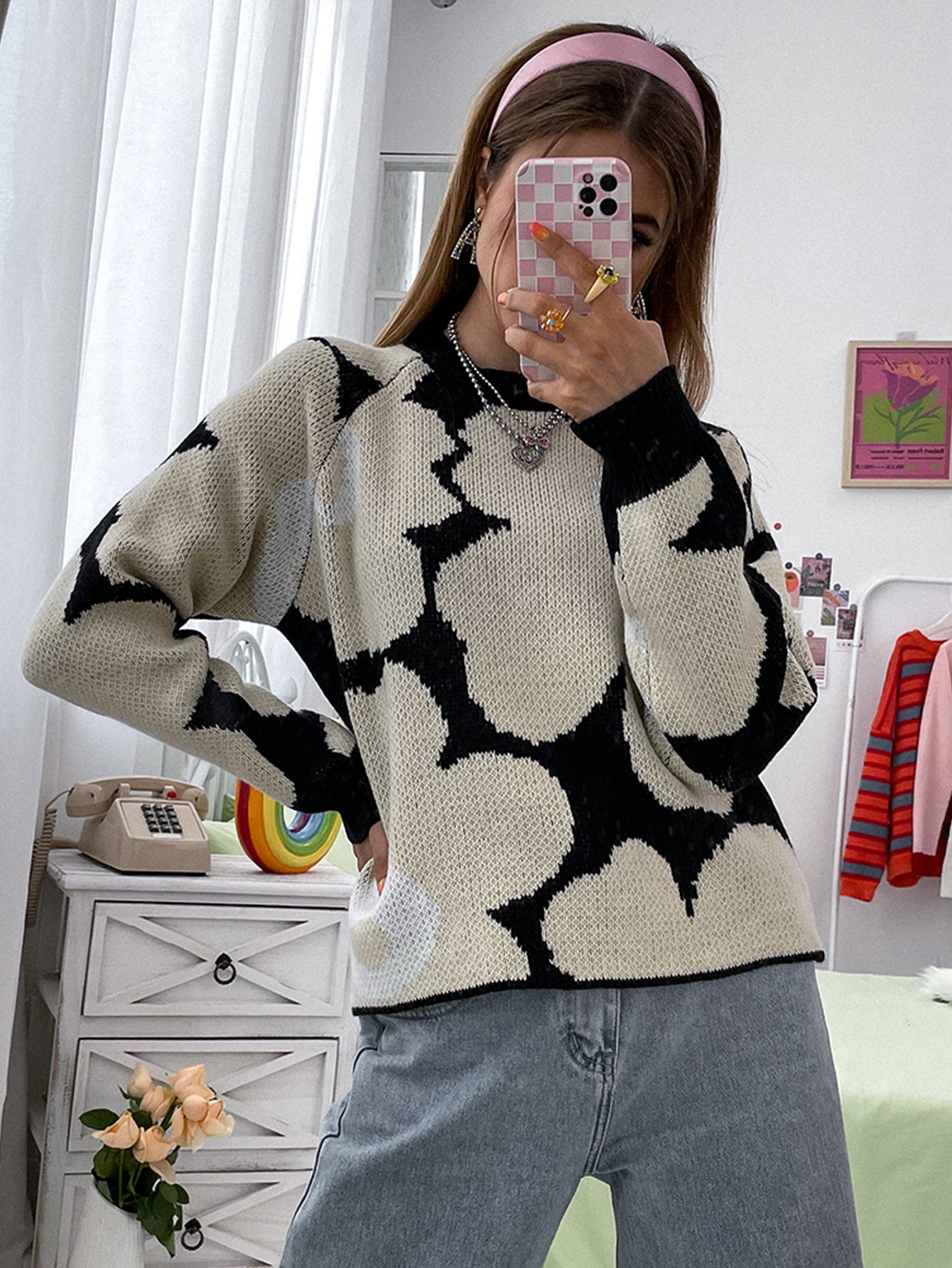 Women Sweaters Producer