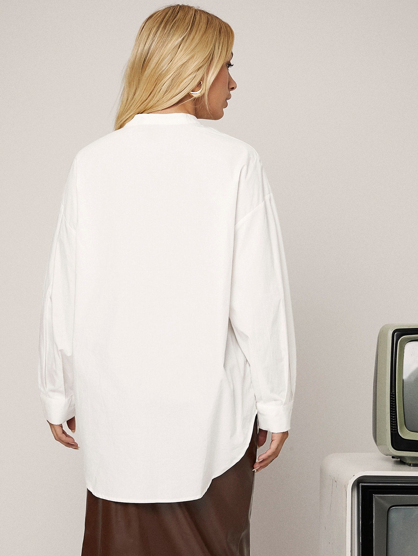 Choker Neck Drop Shoulder Tunic Top