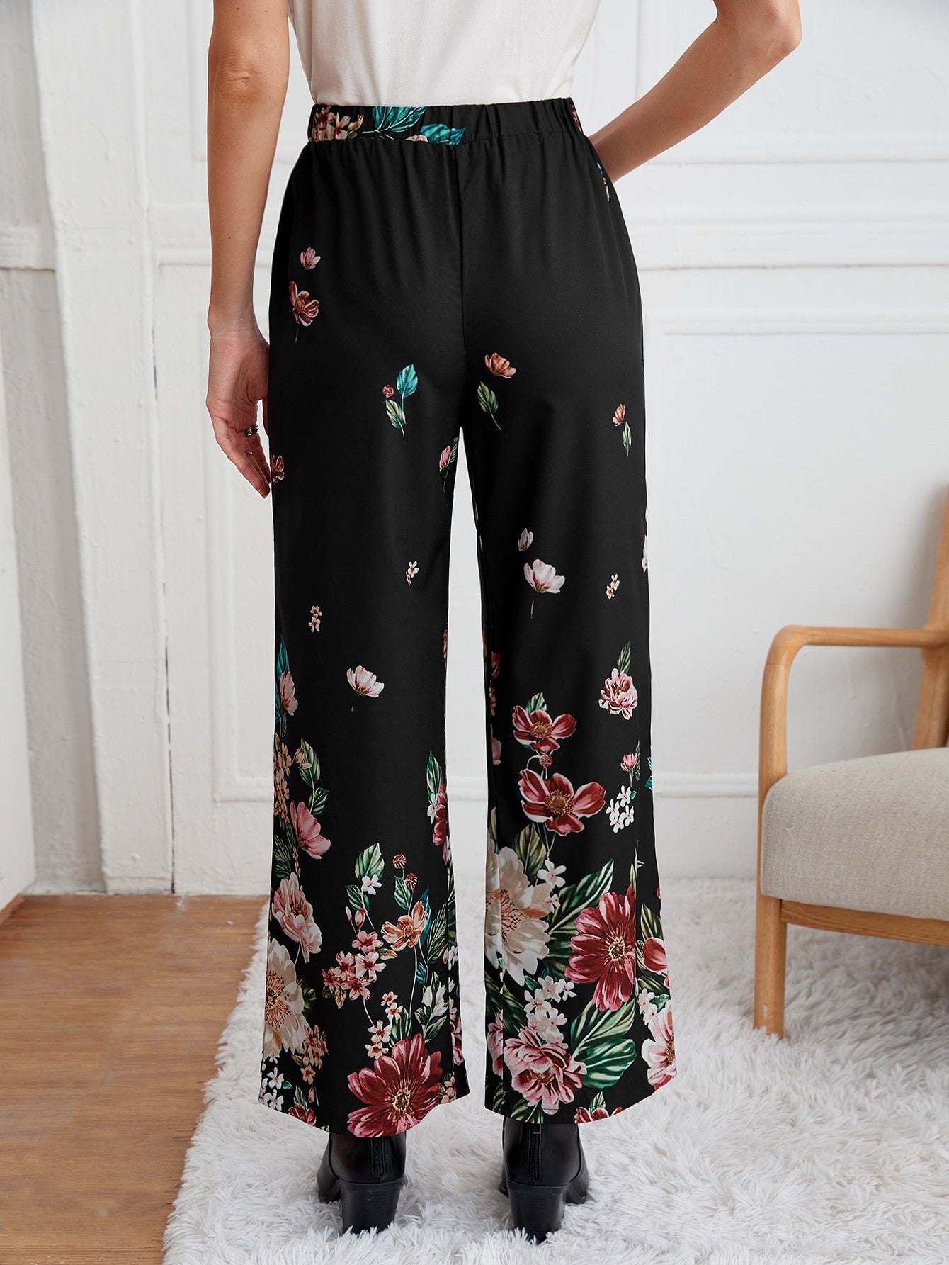 Floral Print Wide Leg Pants