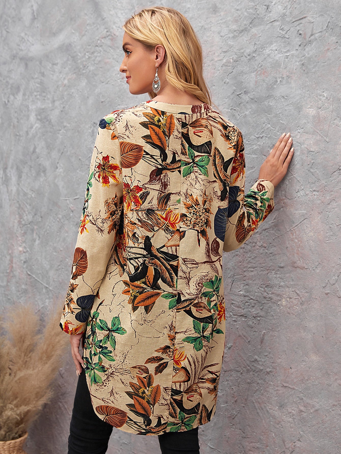 Rolled Tab Sleeve Plants Print Tunic Top