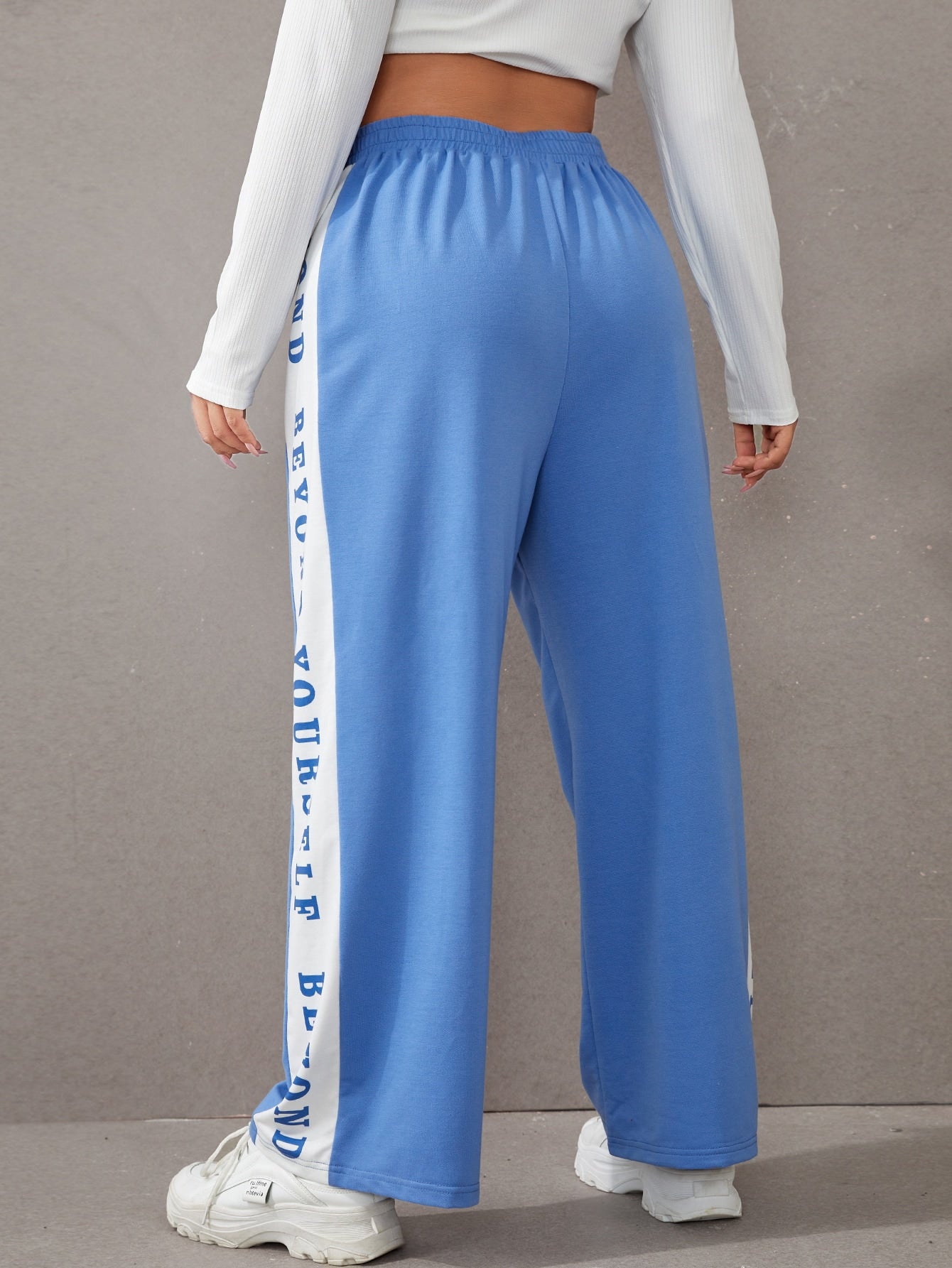 Plus Contrast Letter Sideseam Joggers