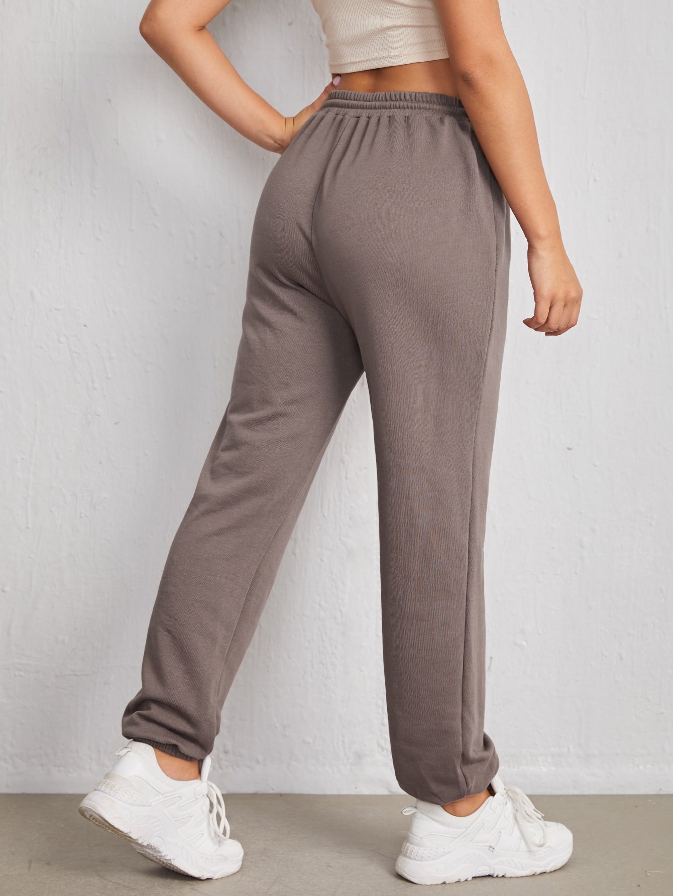 Patched Detail Drawstring Waist Sweatpants