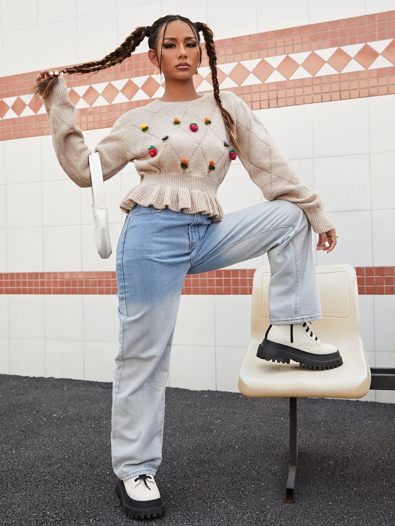 Women Sweaters Producer