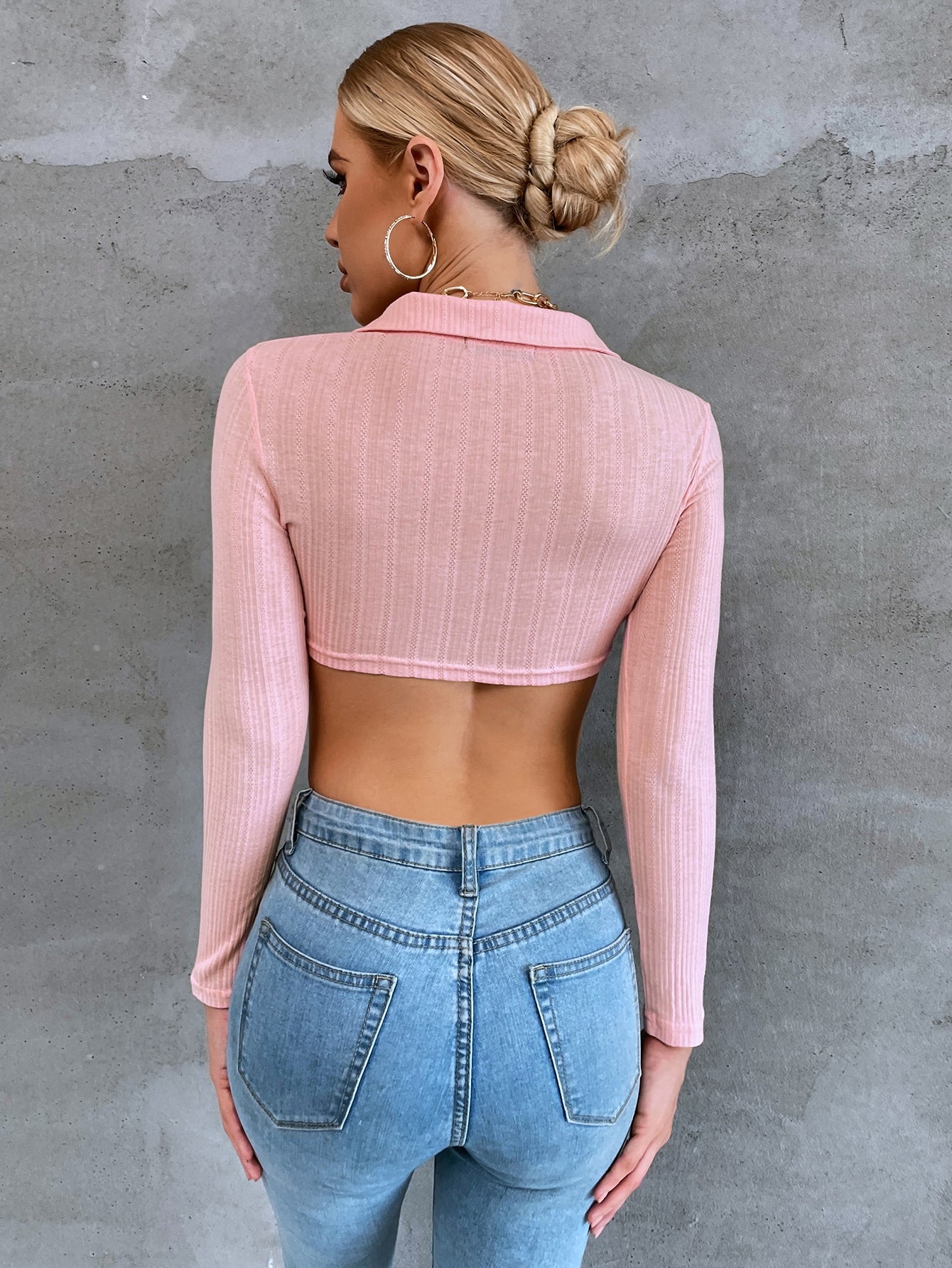 Drawstring Ruched Bust V Collar Crop Tee