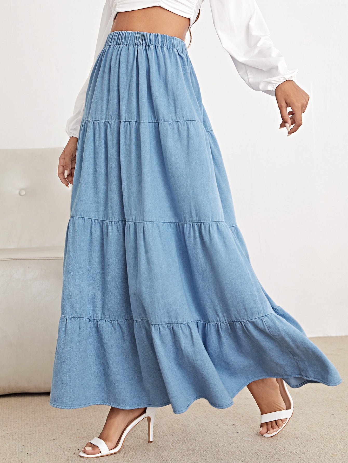 Emmy Kasbit Women Clothes Producer