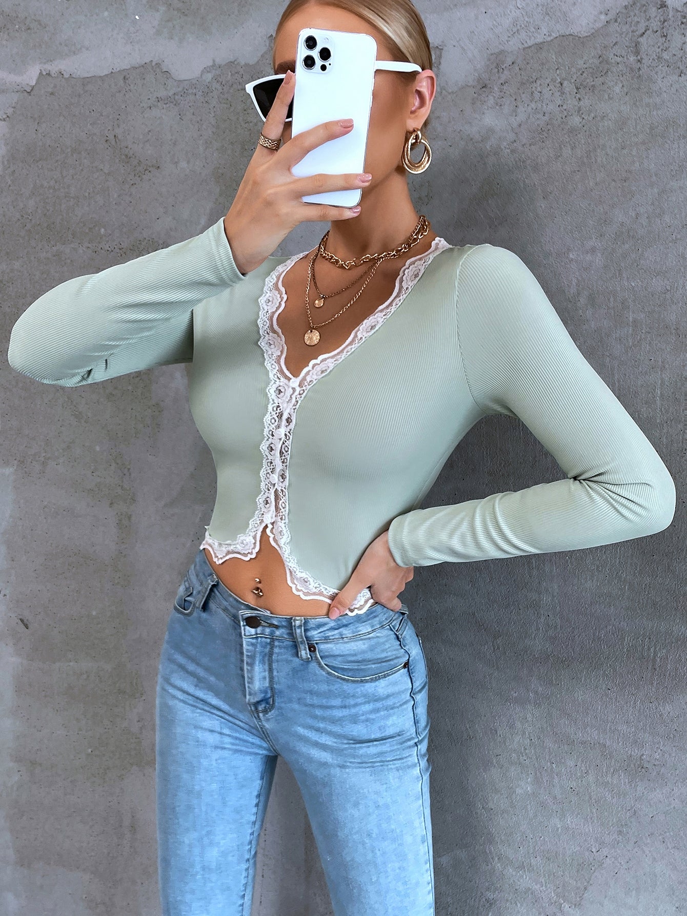 Women T-Shirts Producers