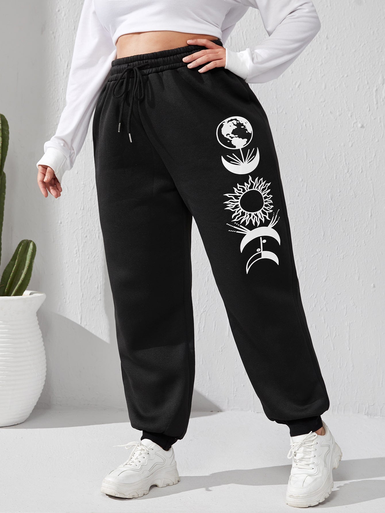 Plus Size Sweatpants Suppliers