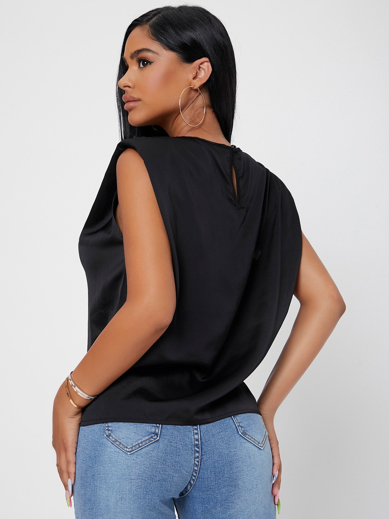 Solid Keyhole Back Shoulder Pad Top