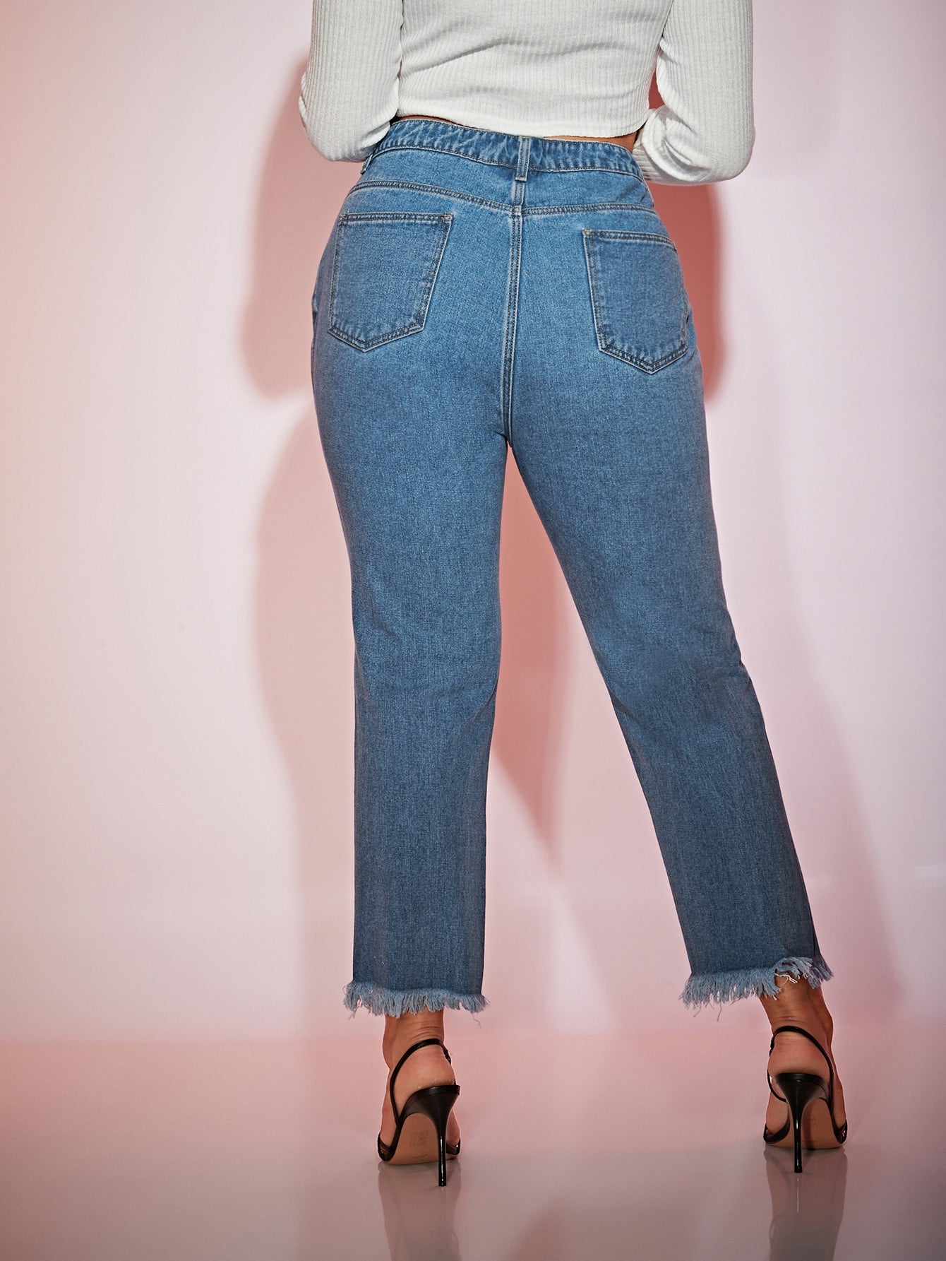Plus Raw Hem Straight Leg Jeans