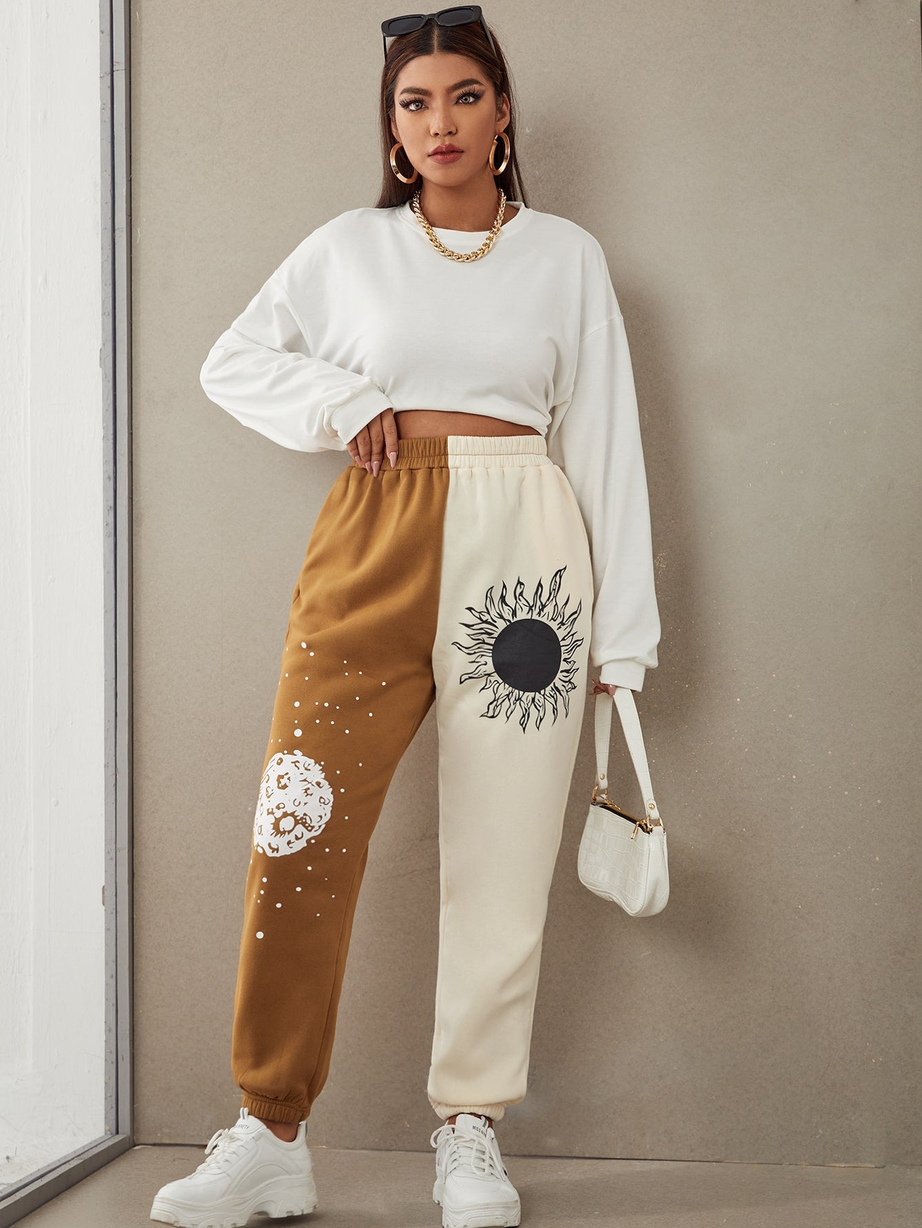 Plus Size Sweatpants Suppliers