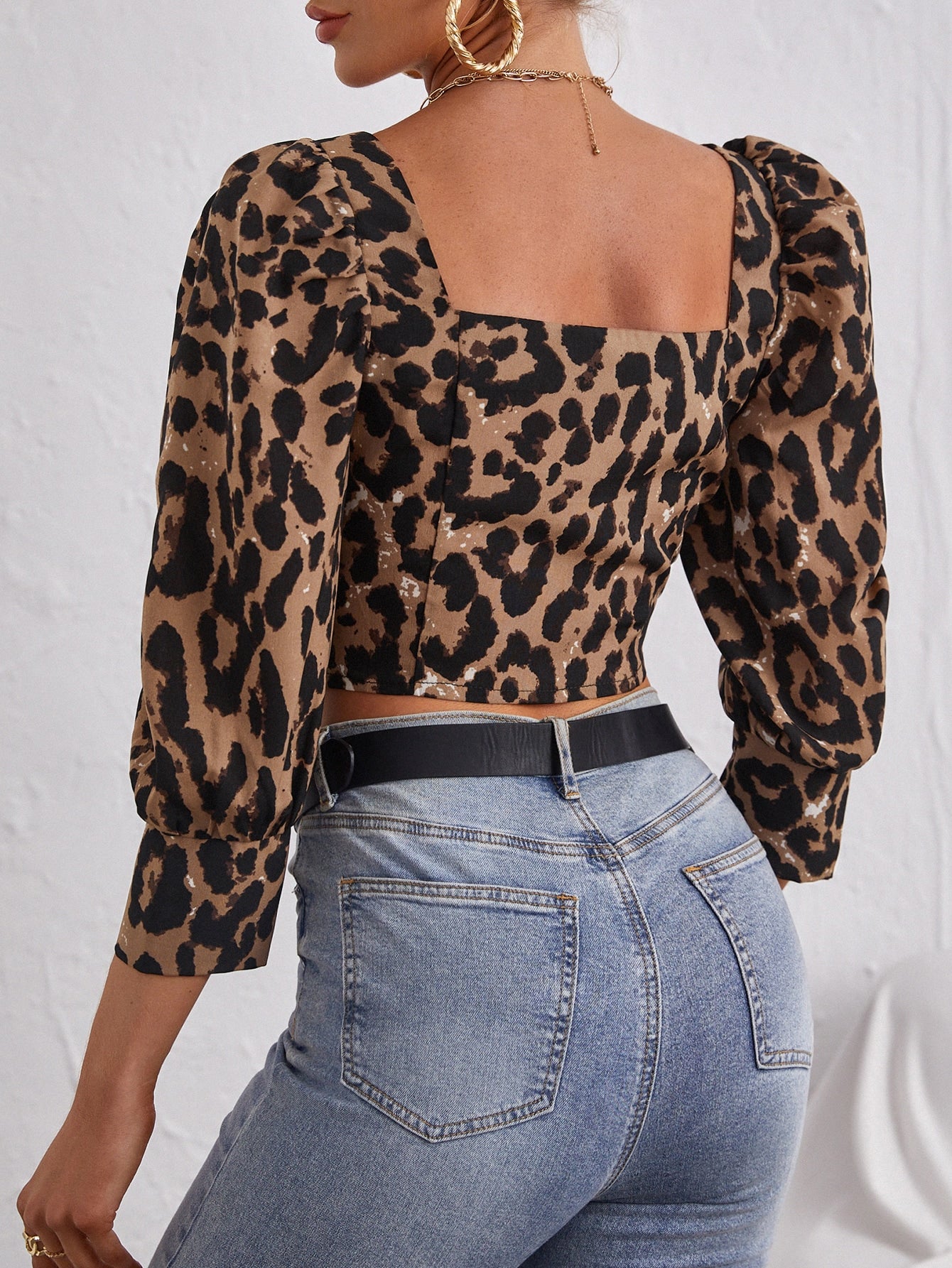 Square Neck Leopard Print Puff Sleeve Crop Top