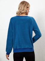 Contrast Trim Raglan Sleeve Fleece Pullover