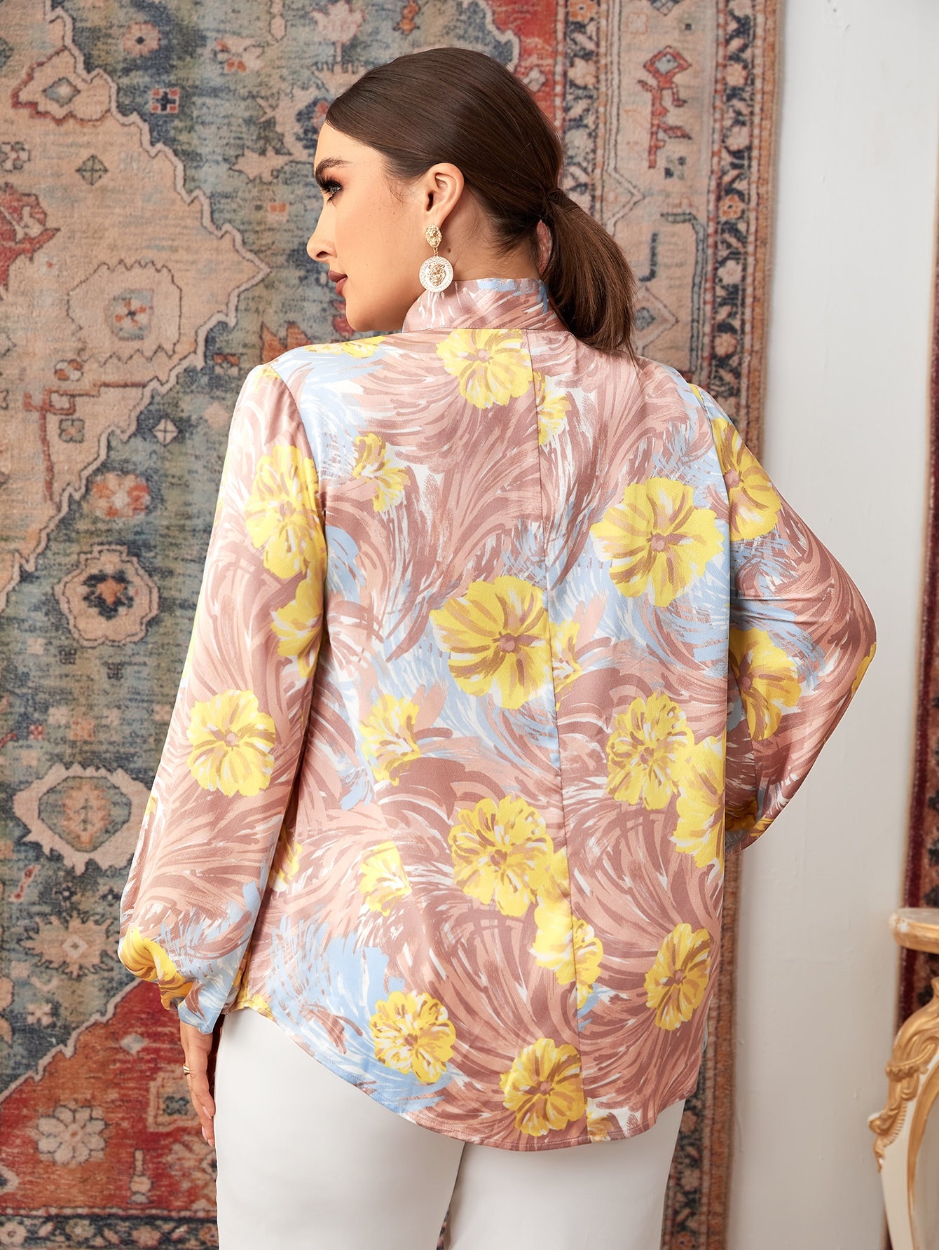 Plus Floral Print Tie Neck Lantern Sleeve Satin Blouse