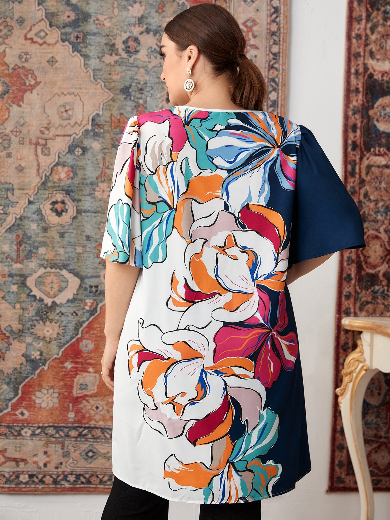 Plus Floral Print Butterfly Sleeve Blouse