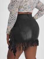 Plus Size Ruffle Detail Raw Hem Denim Skirt
