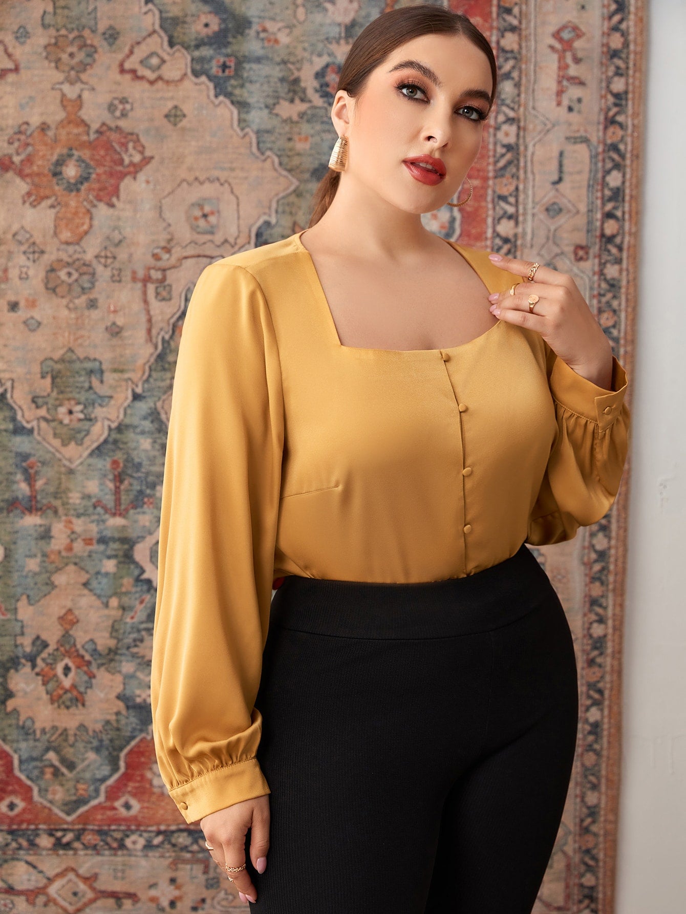 Plus Size Blouses Wholesalers