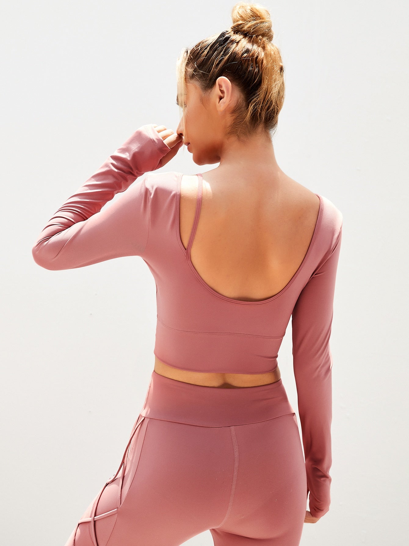 Peekaboo Backless With Thumb Holes Tee