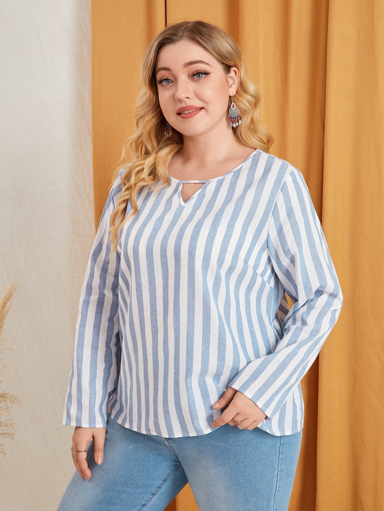 Plus Size Blouses Wholesalers