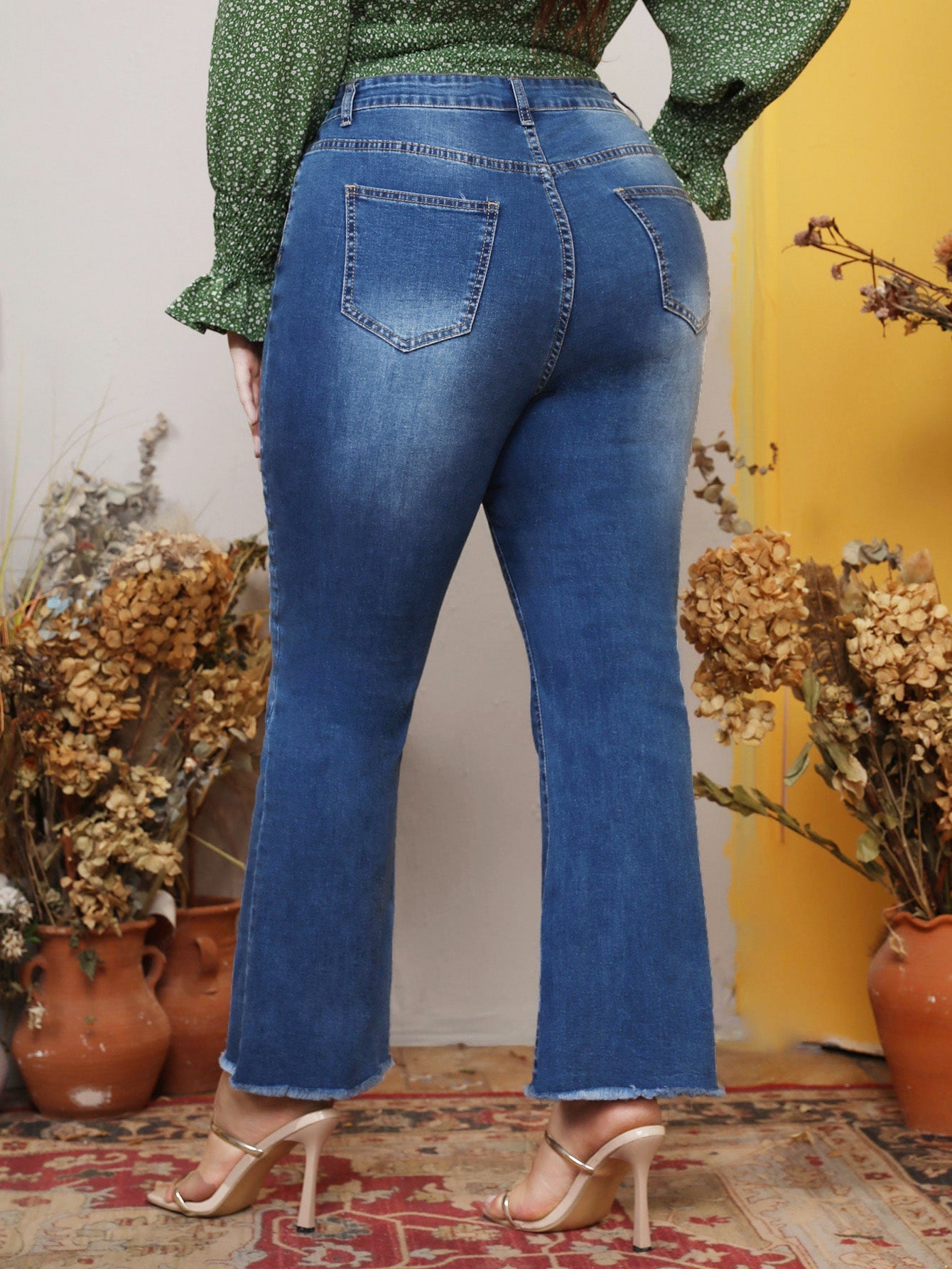 Plus Size Jeans Suppliers