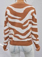 Graphic Pattern Round Neck Sweater