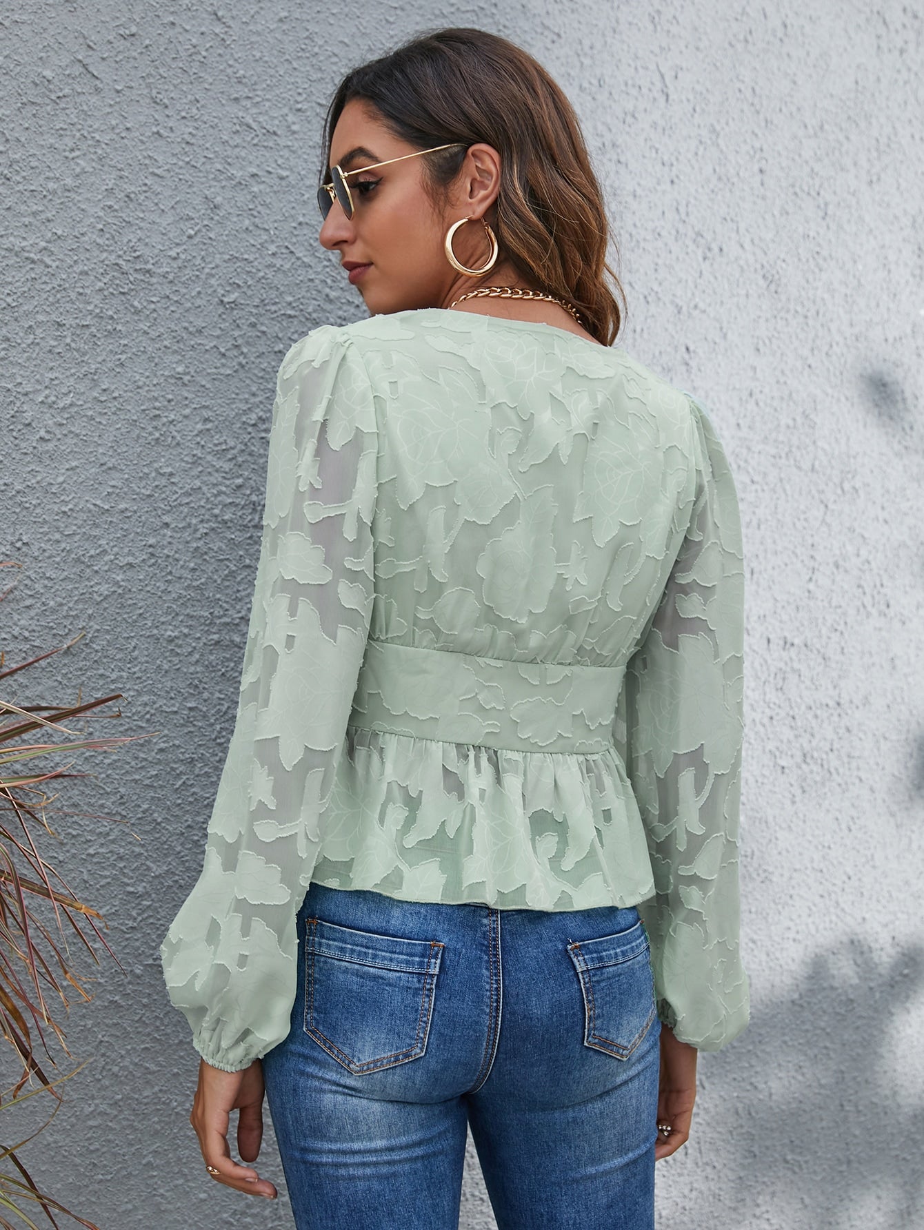 Jacquard Flower Applique Peplum Bishop Sleeve Blouse