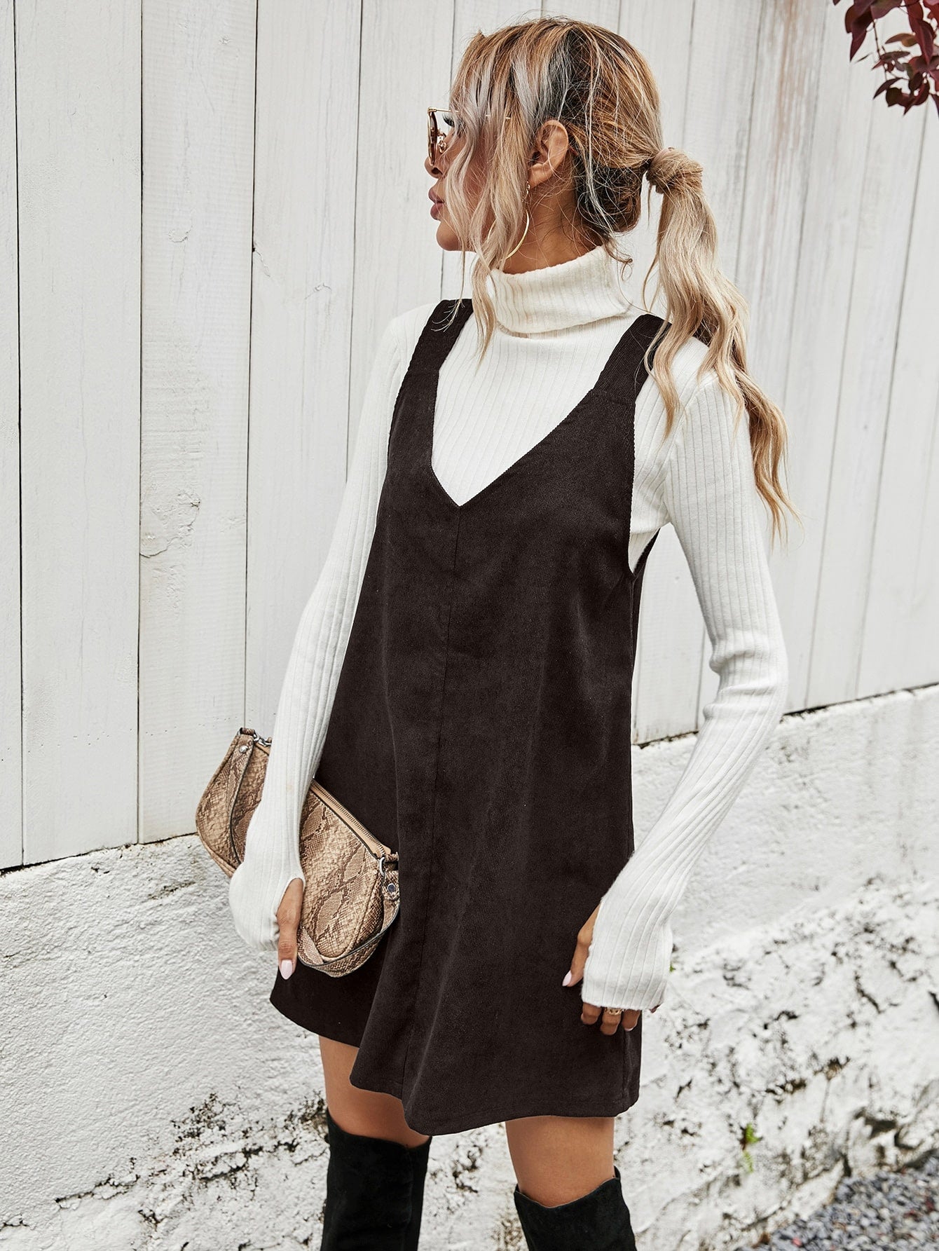 Women's Activewear Manufacturers