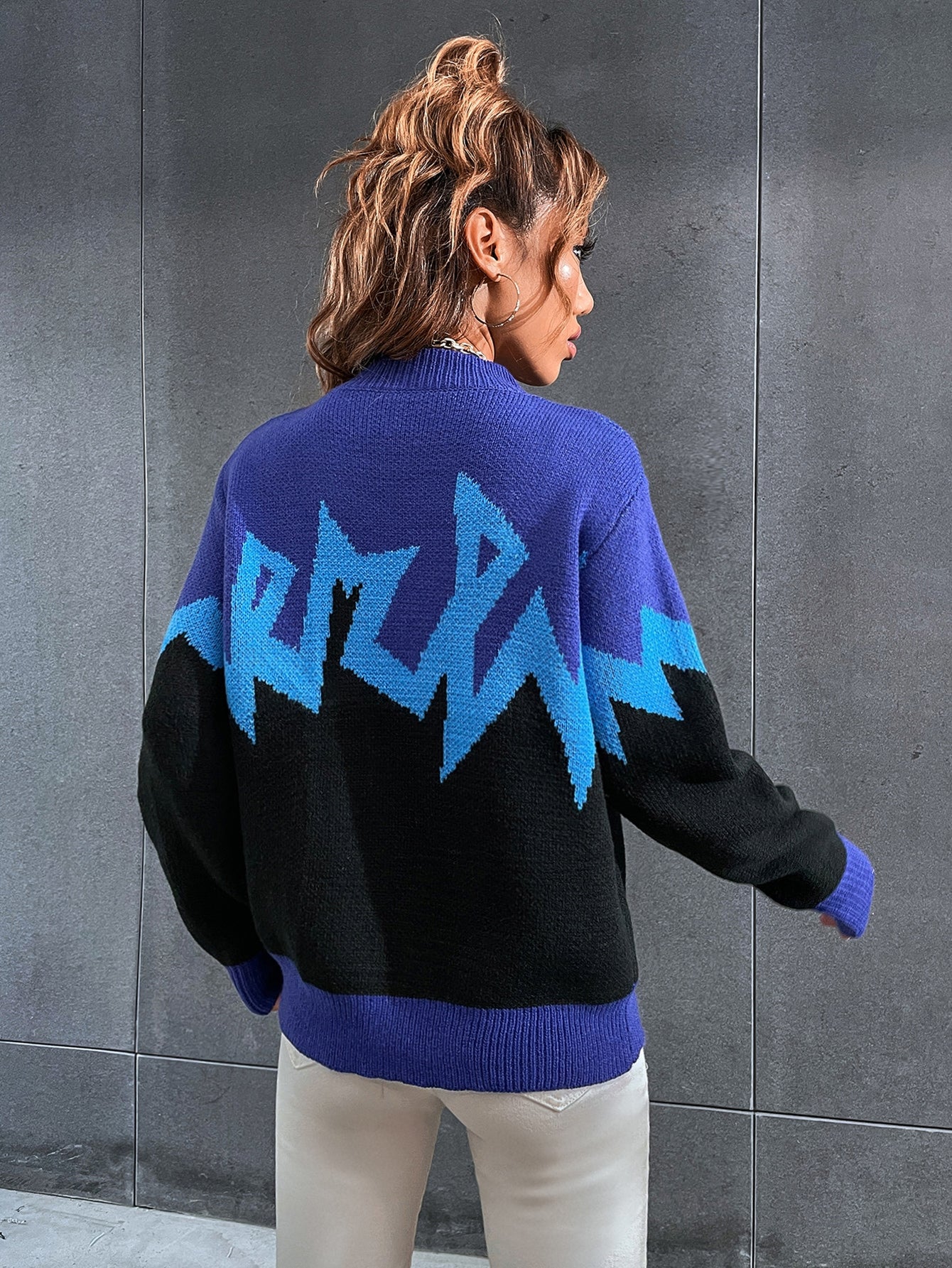 Color-block Graphic Pattern Sweater