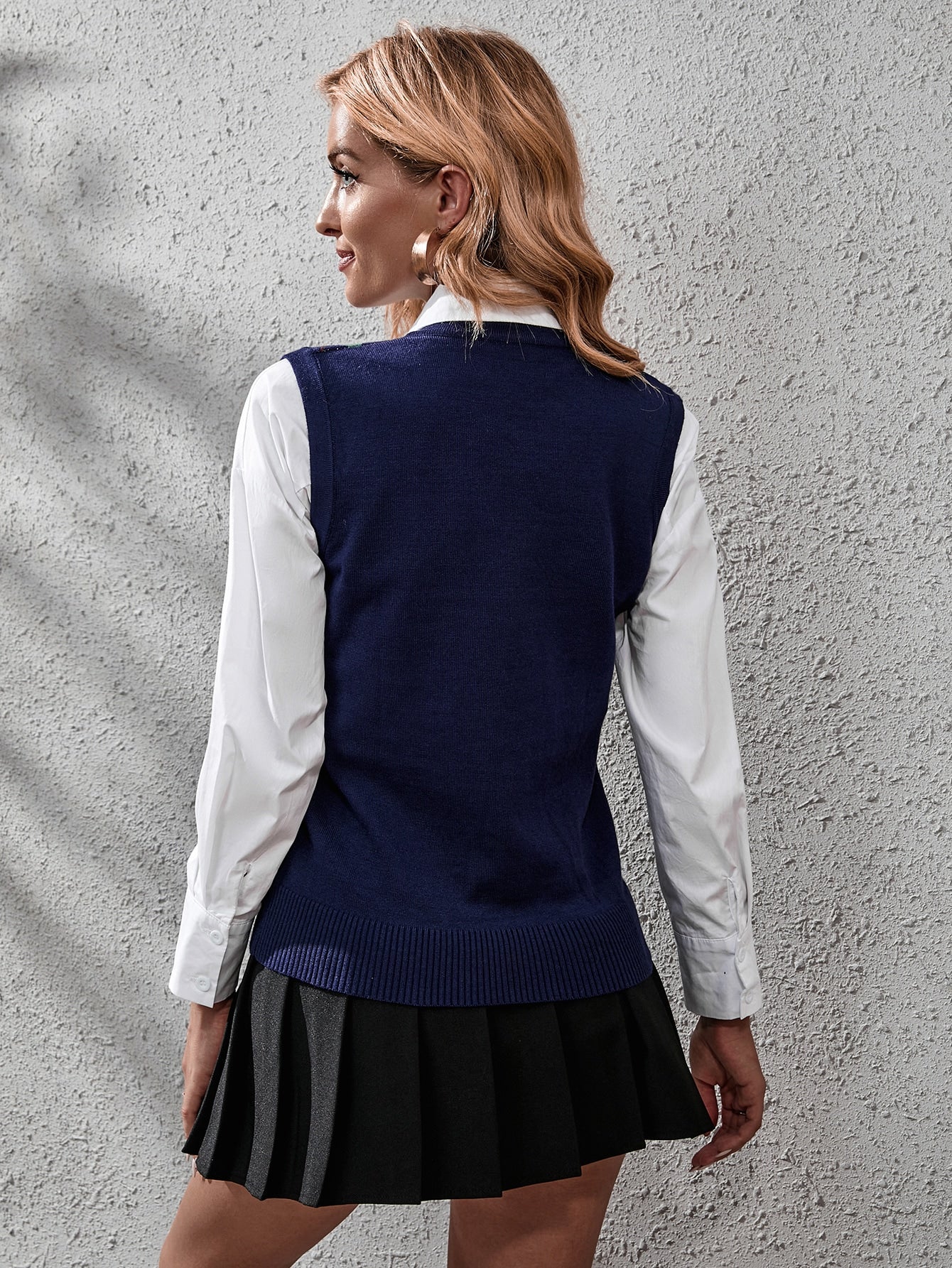 Argyle Pattern Sweater Vest Without Blouse