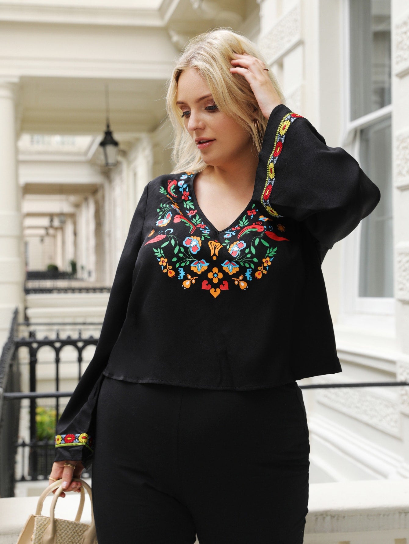 Plus Size Blouses Producers