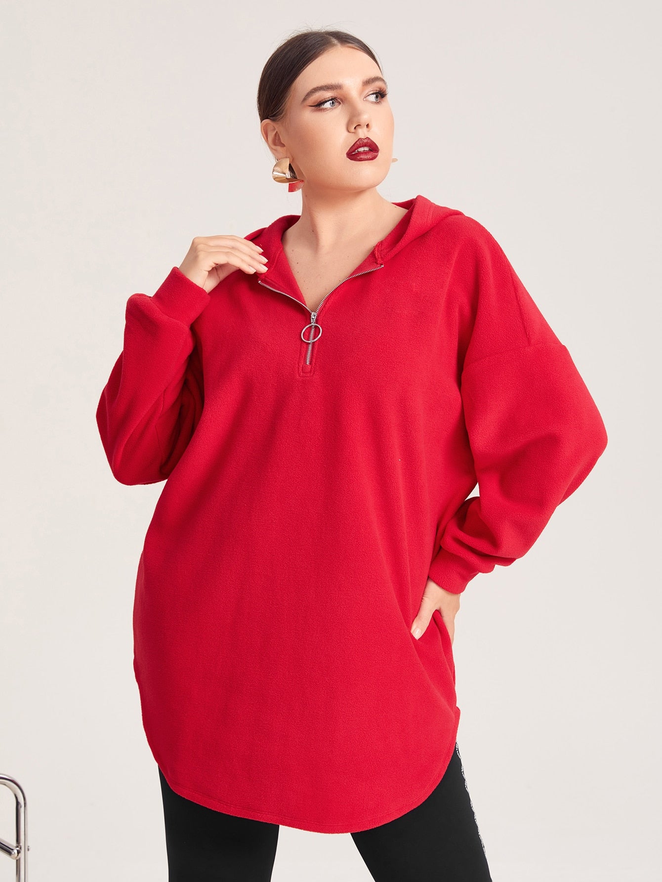 Plus Size Sweatshirts Suppliers