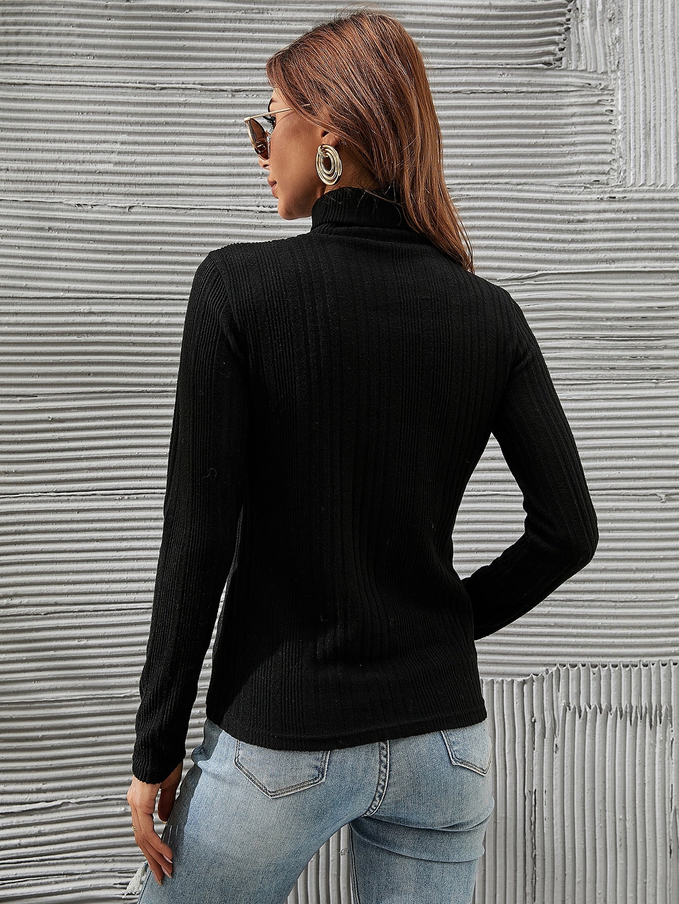 Turtle Neck Ribbed Knit Tee