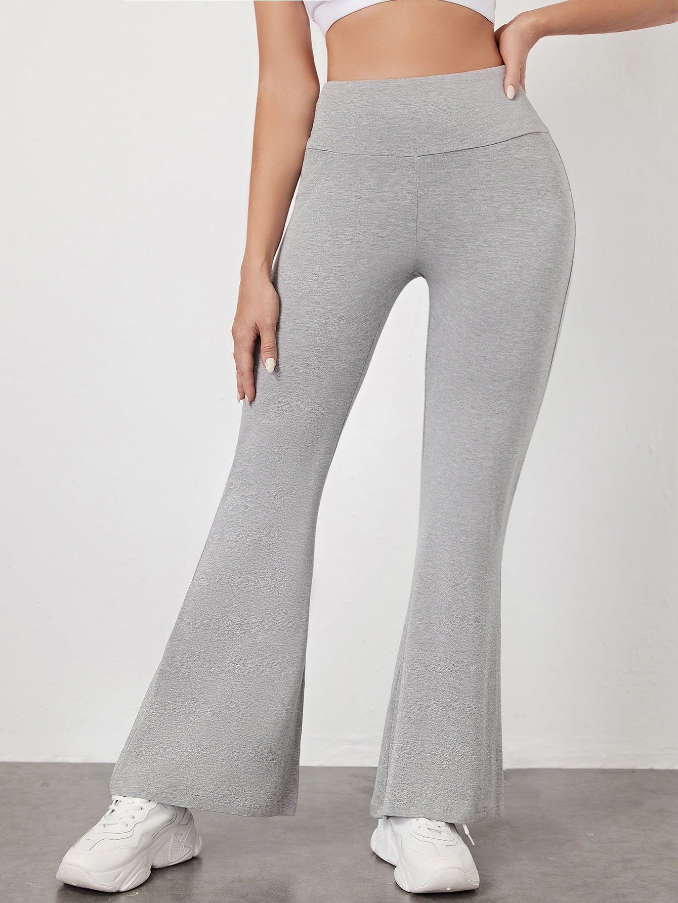 Women Sports Pants Producers