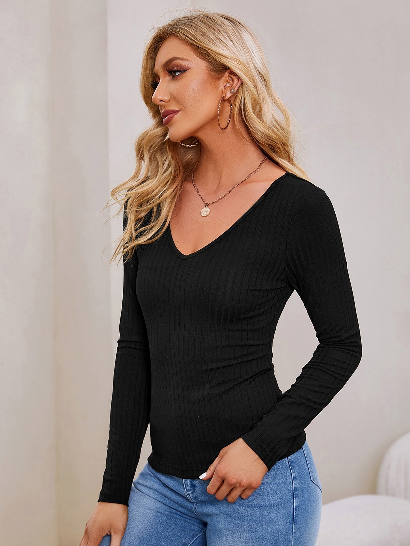 Women T-Shirts Producers