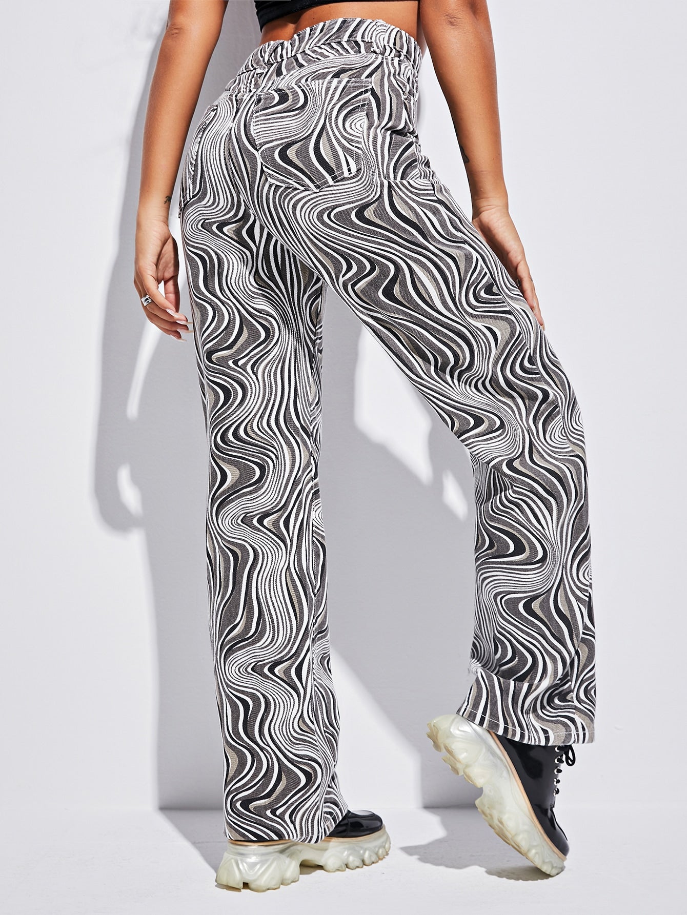 Allover Print Slant Pocket Jeans