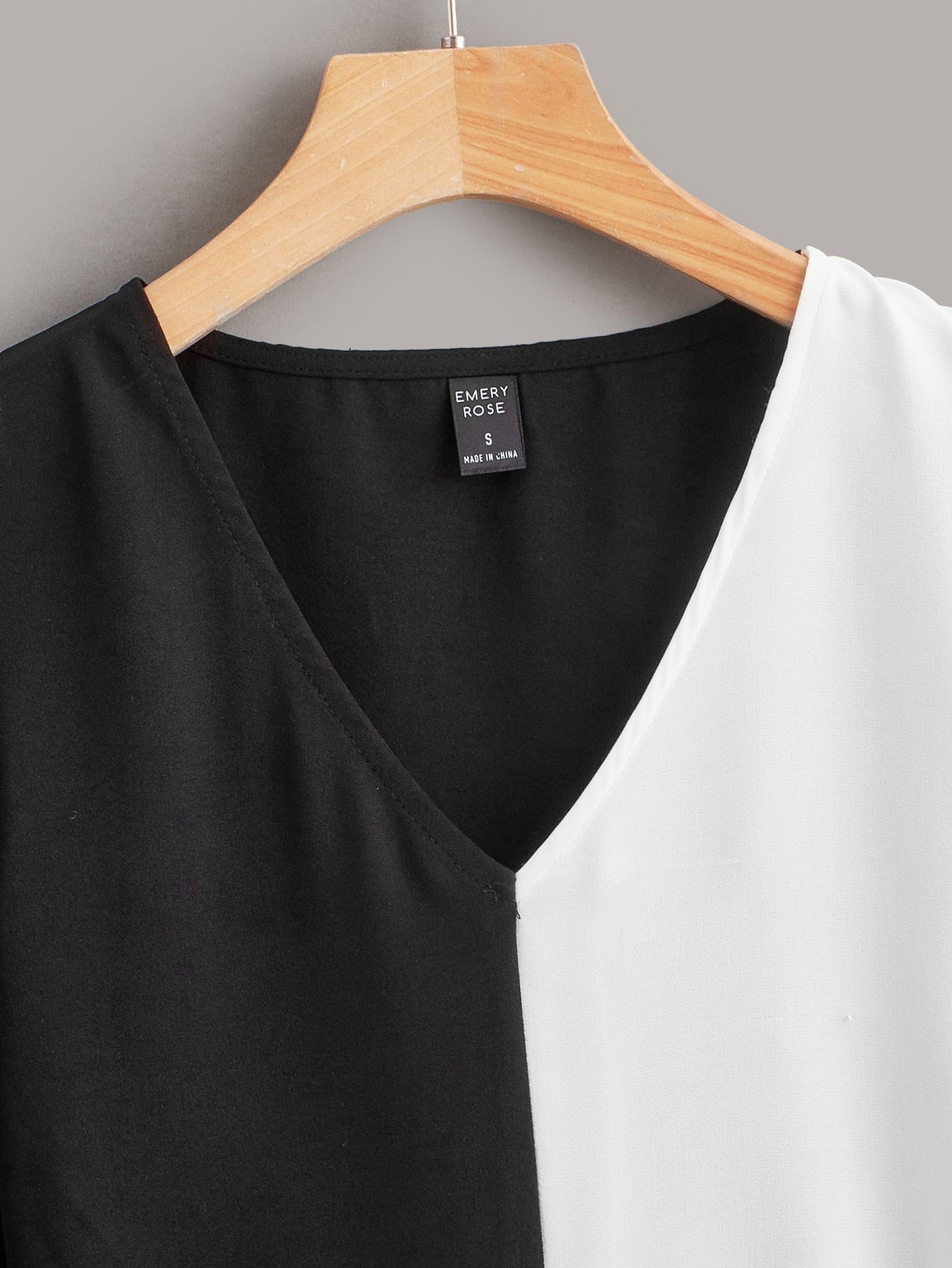 Women Blouses Producer