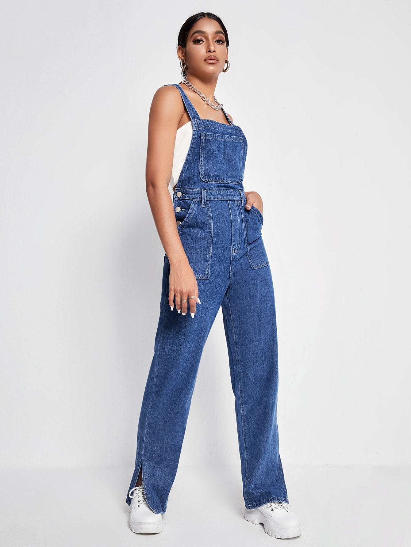 Clothes Producer