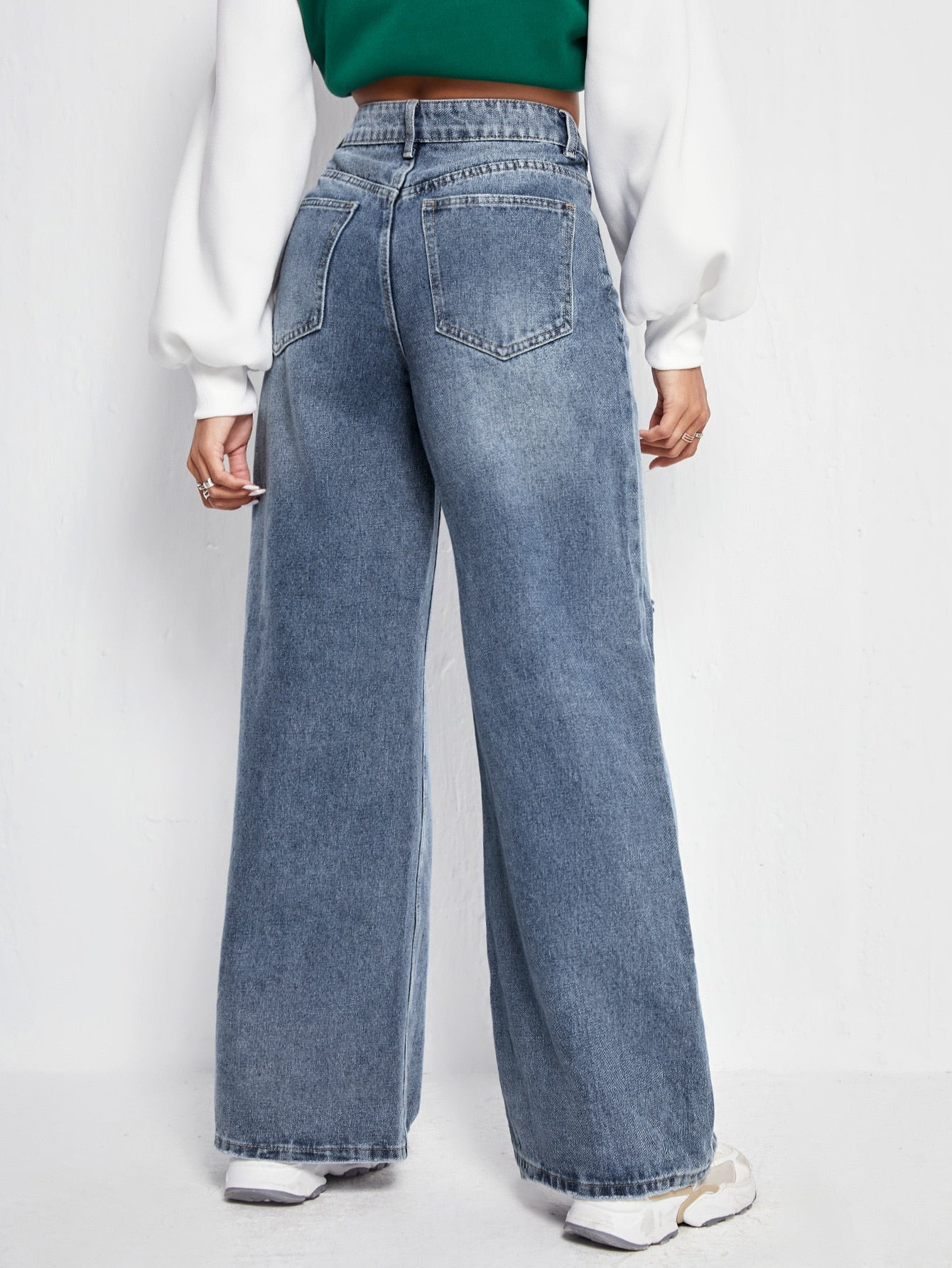 Slant Pocket Ripped Wide Leg Jeans