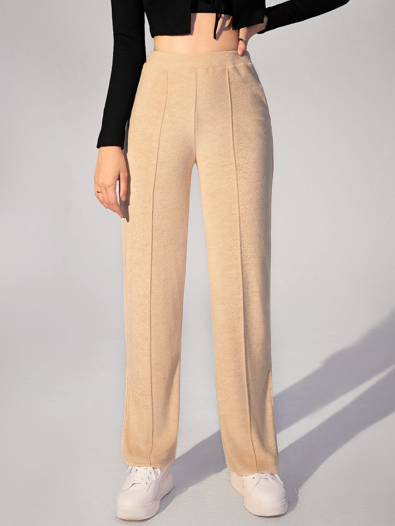 Nicholas Coutts Women Clothing Producers