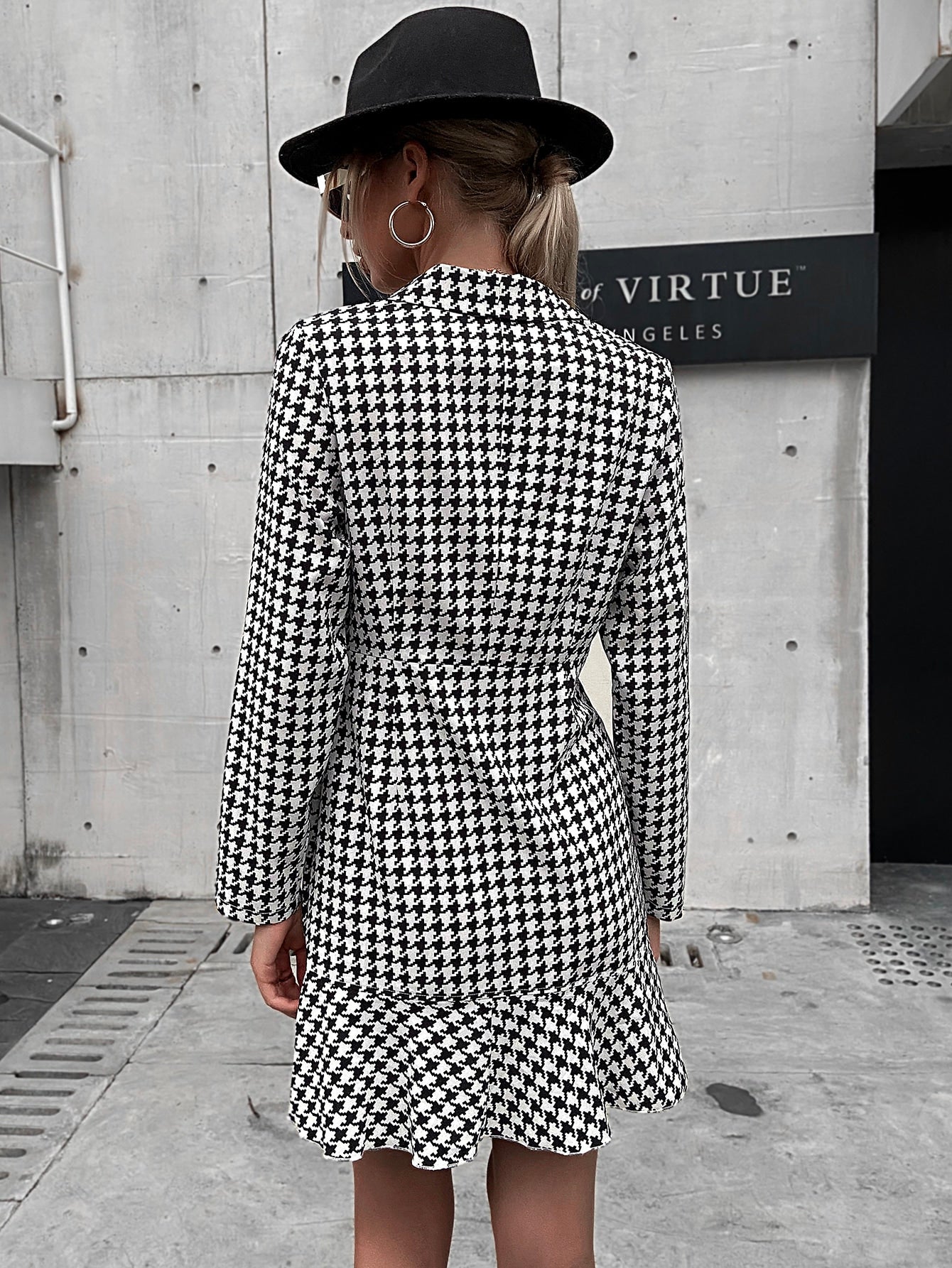 Houndstooth Print Shawl Collar Blazer