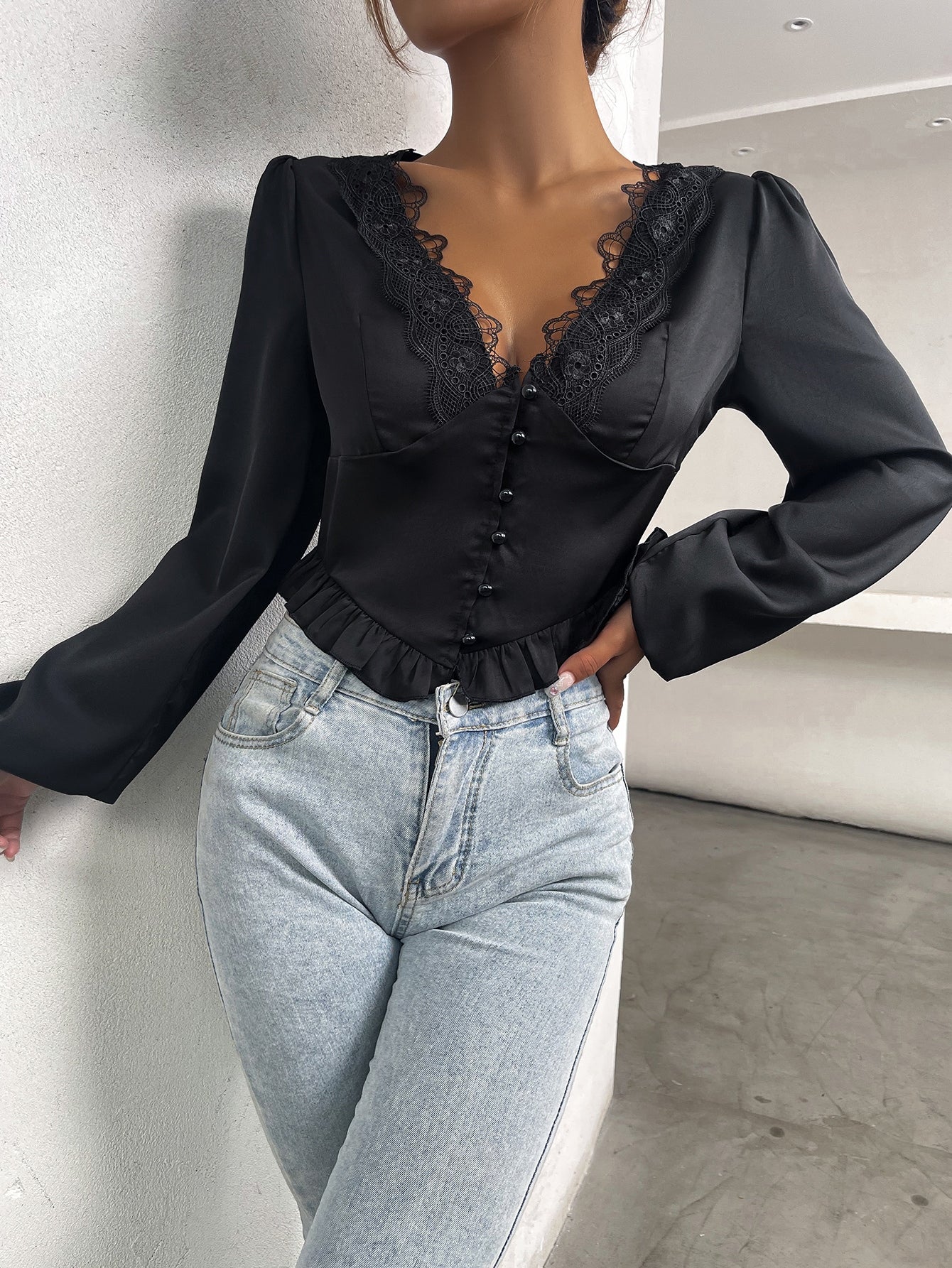 Amanda Laird Cherry Women Clothes Manufacturers