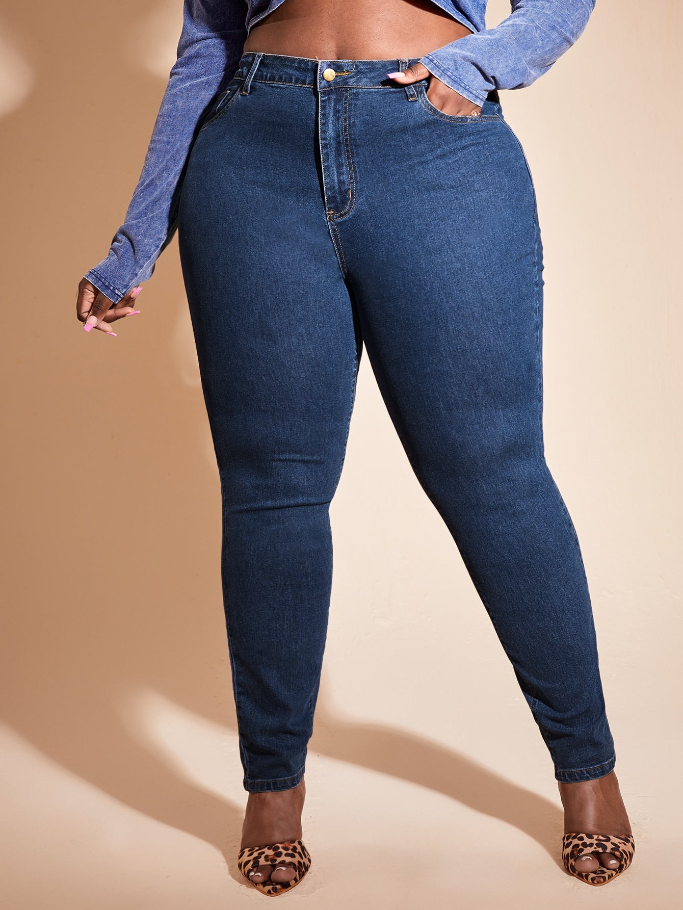 Plus Solid Cut Out Back Jeans