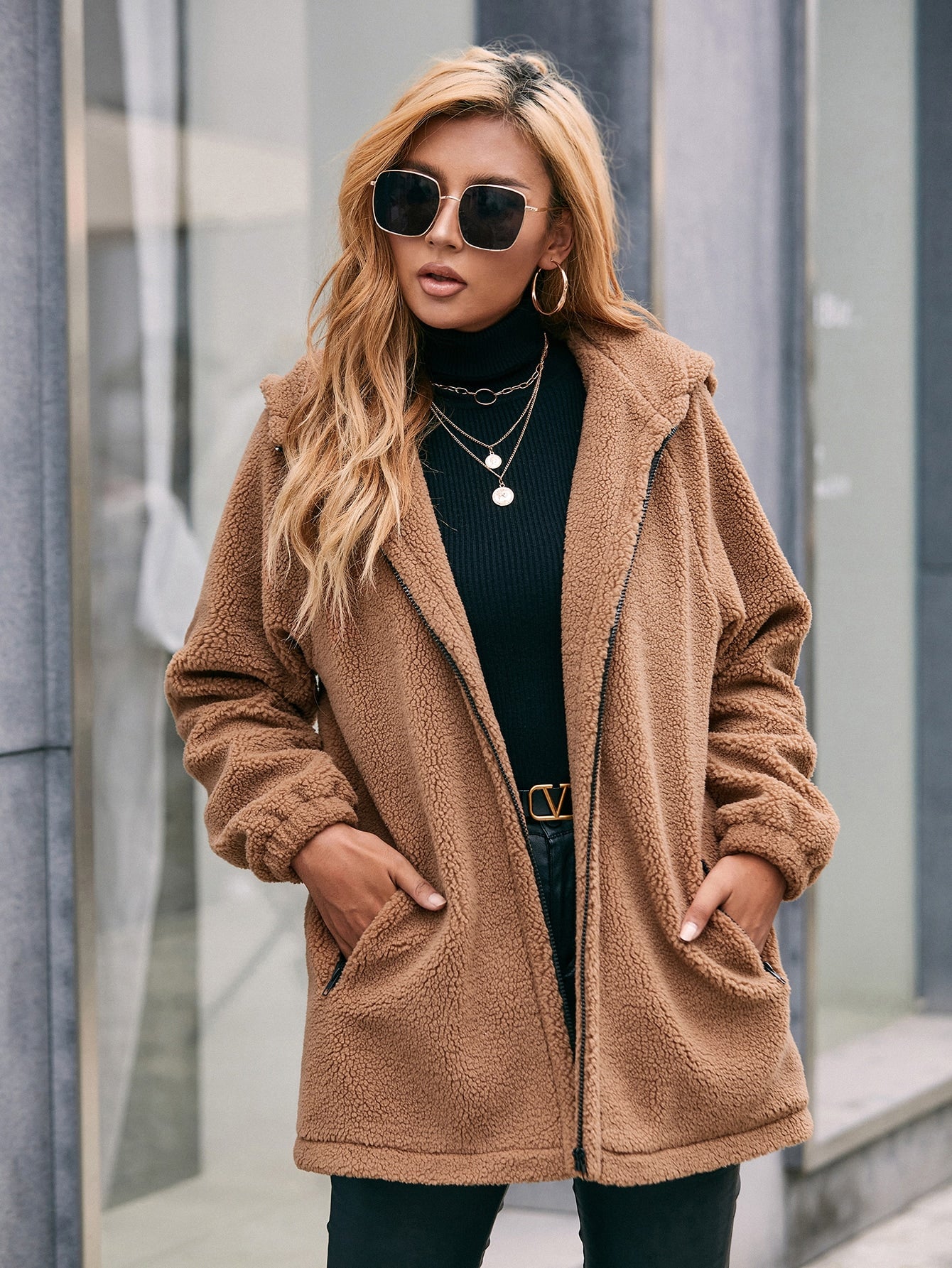 Women Coats Producer