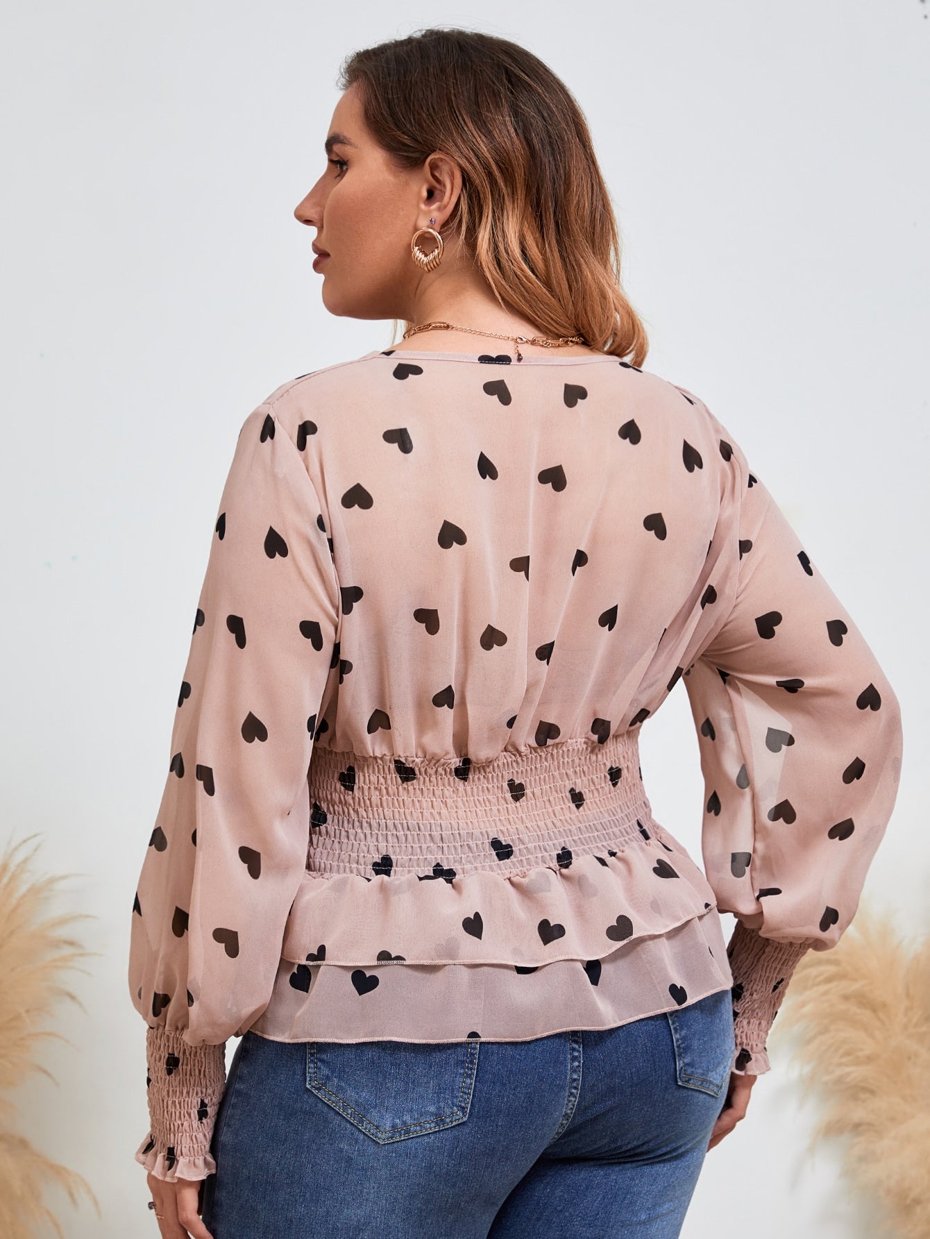Plus Heart Print Shirred Lantern Sleeve Layered Hem Blouse