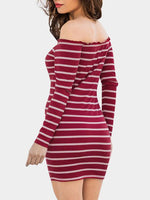 NEW FEELING Womens Red Mini Dresses
