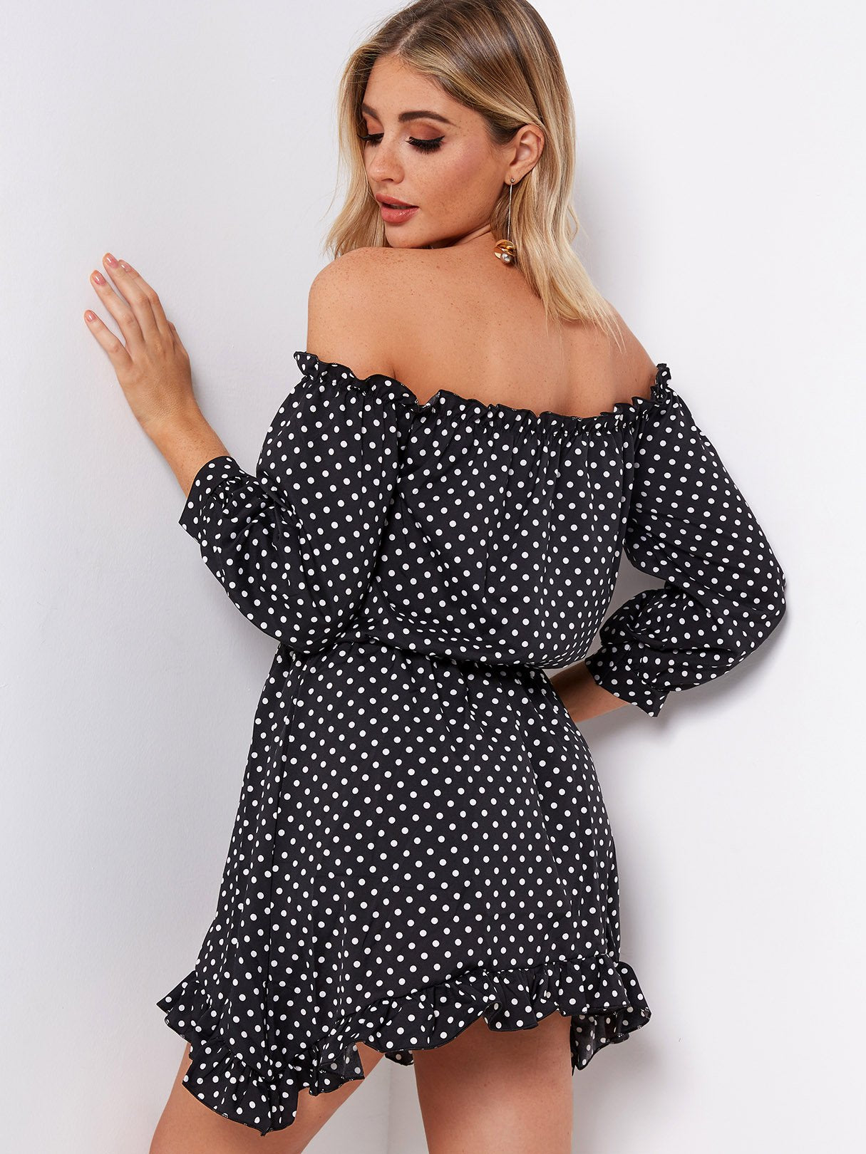 NEW FEELING Womens Black Off The Shoulder Dresses
