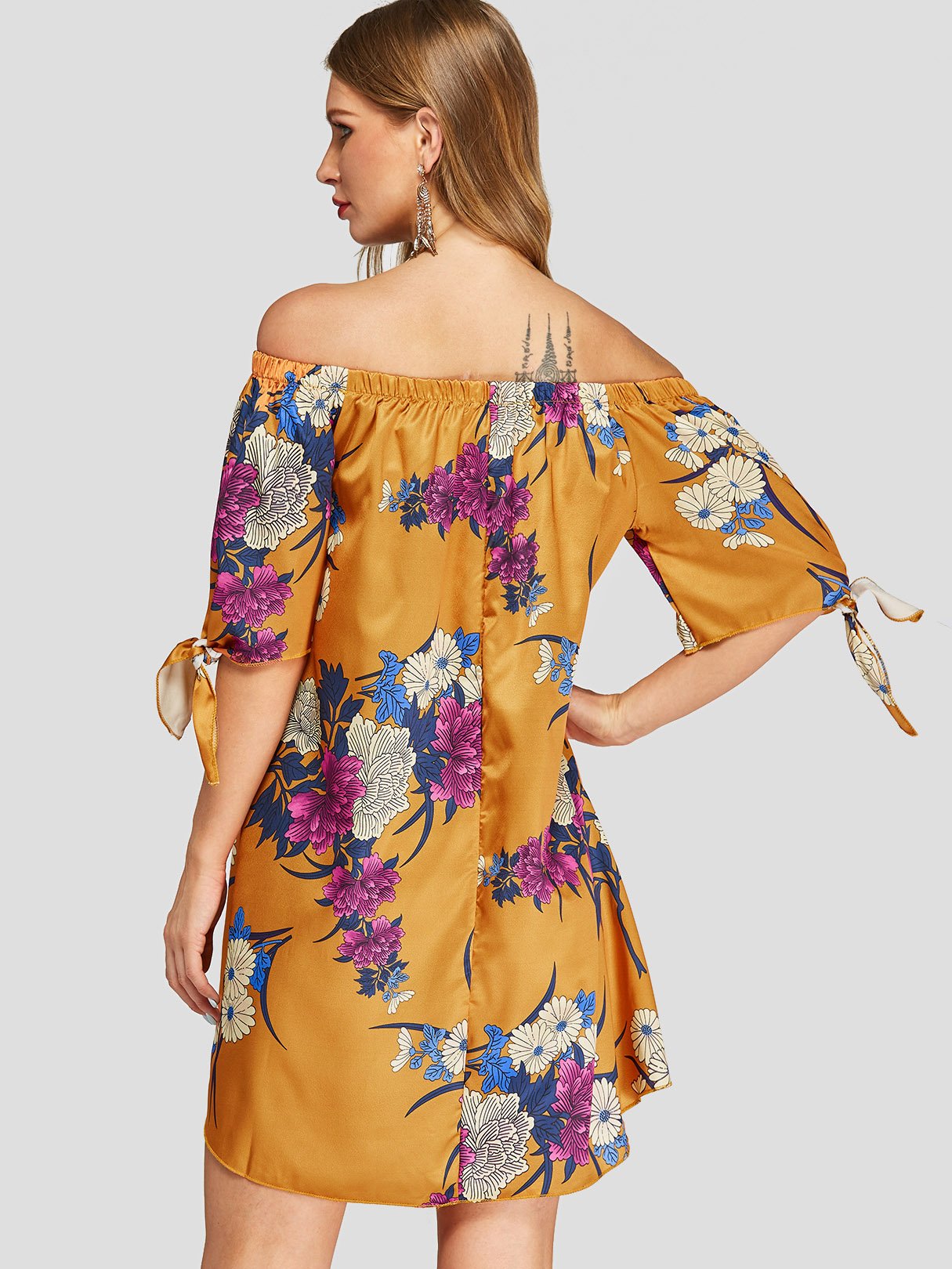 ODM Ladies Half Sleeve Blouses
