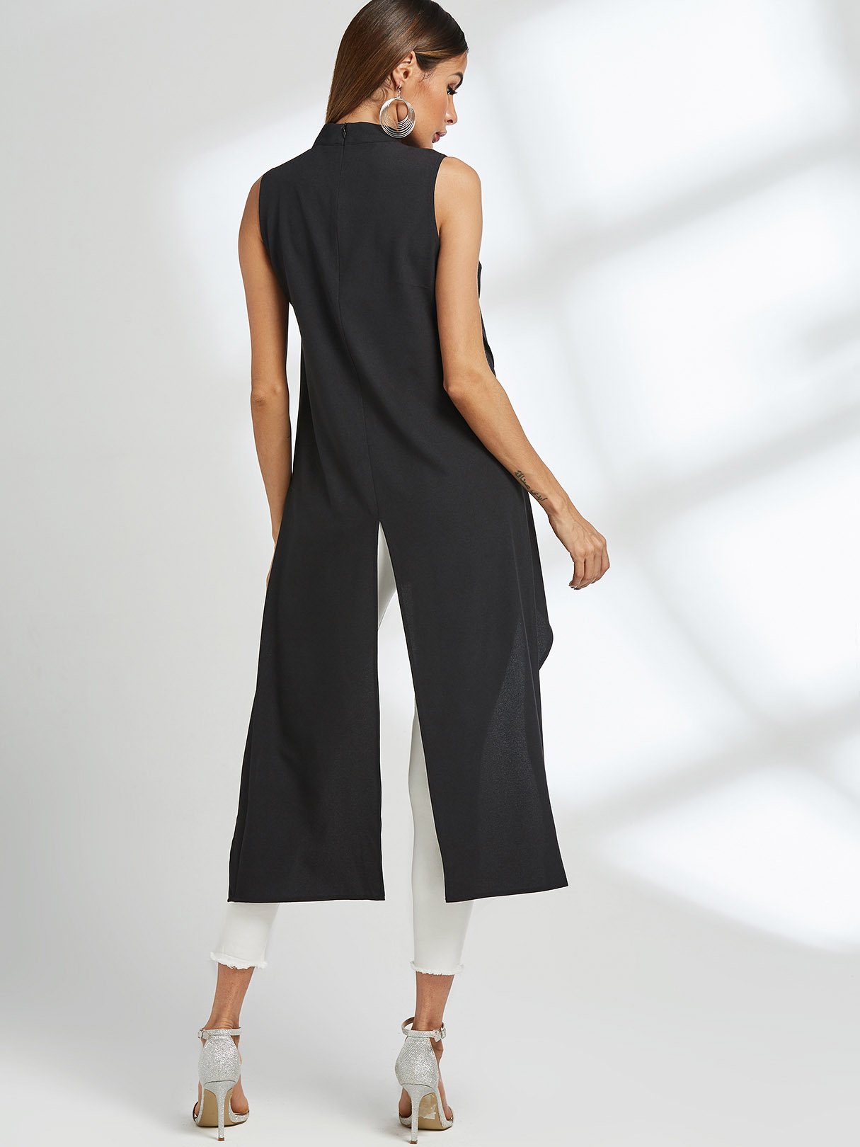 NEW FEELING Womens Black Camis