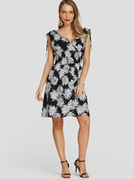 OEM ODM Black And White Halter Prom Dress