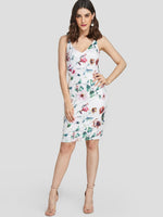 NEW FEELING Womens White Floral Dresses