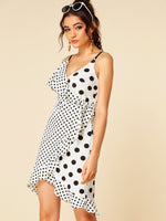 OEM Ladies White V-Neck Dresses